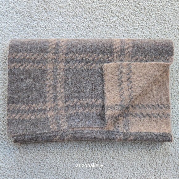 NWOT Everlane Alpaca Patterned Scarf in Cocoa & Tiger's Eye - Picture 13 of 13